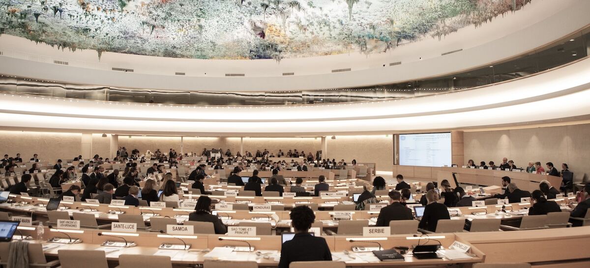 Conference interpreter